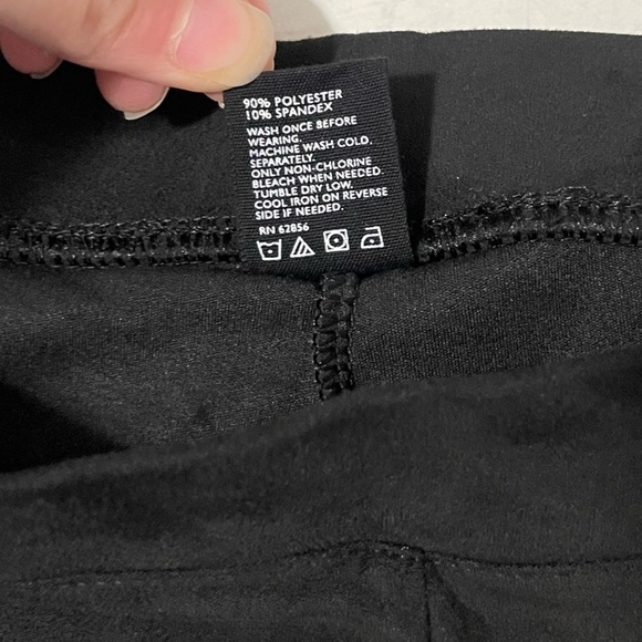 Hue Black Velour Skinny Pull On Leggings Size XS - Picture 6 of 7